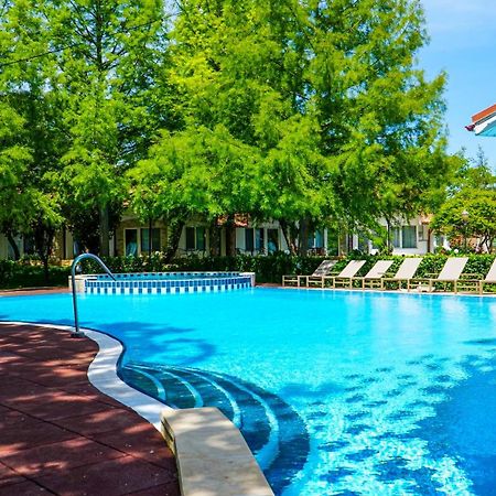 Steaua Apelor Family Resort Nufaru Exteriör bild