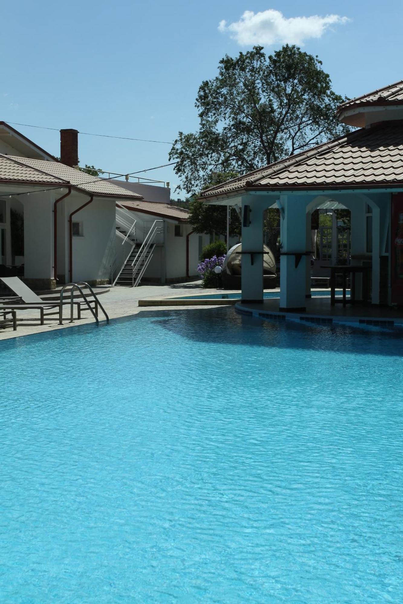 Steaua Apelor Family Resort Nufaru Exteriör bild