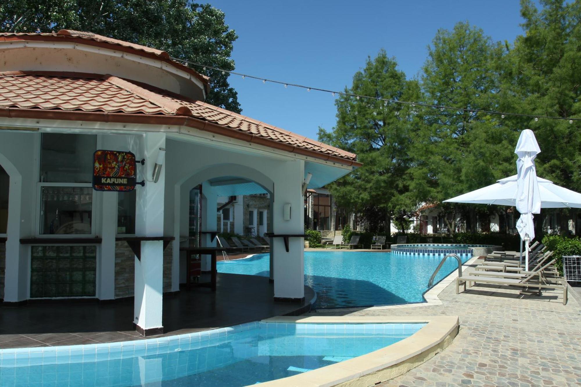 Steaua Apelor Family Resort Nufaru Exteriör bild