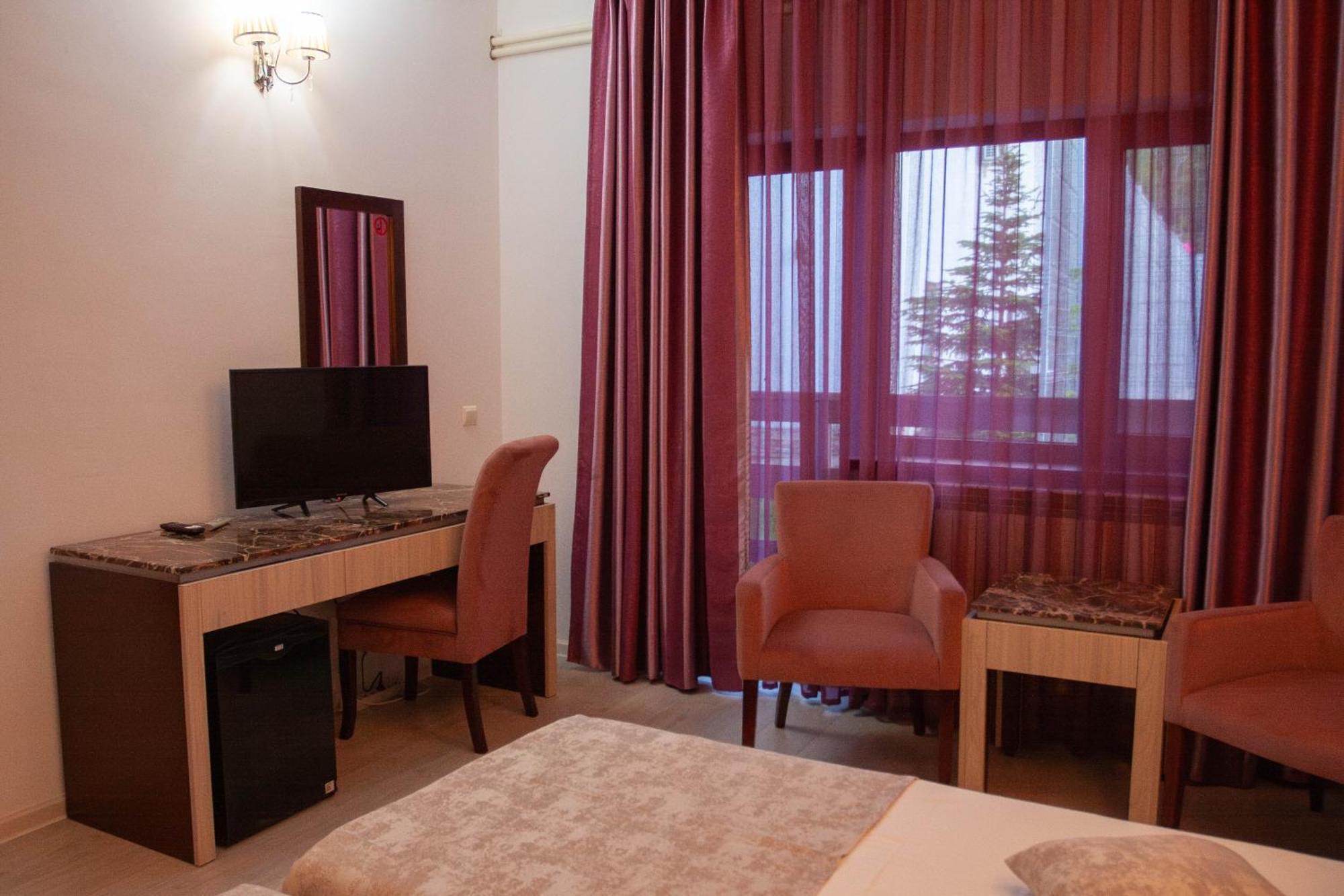 Steaua Apelor Family Resort Nufaru Exteriör bild