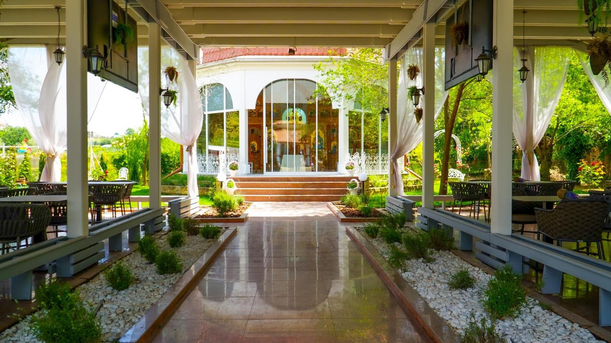 Steaua Apelor Family Resort Nufaru Exteriör bild